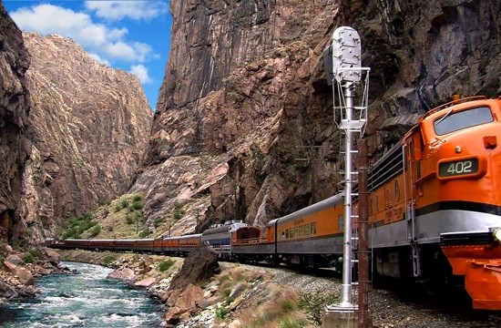Family vacation ideas in Colorado: The Royal Gorge Route Railroad.